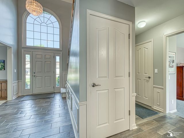 839 Kings Park Road, Monroe Twp, MI 48161