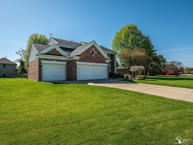 839 Kings Park Road, Monroe Twp, MI 48161