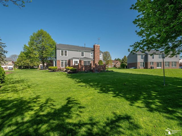 839 Kings Park Road, Monroe Twp, MI 48161