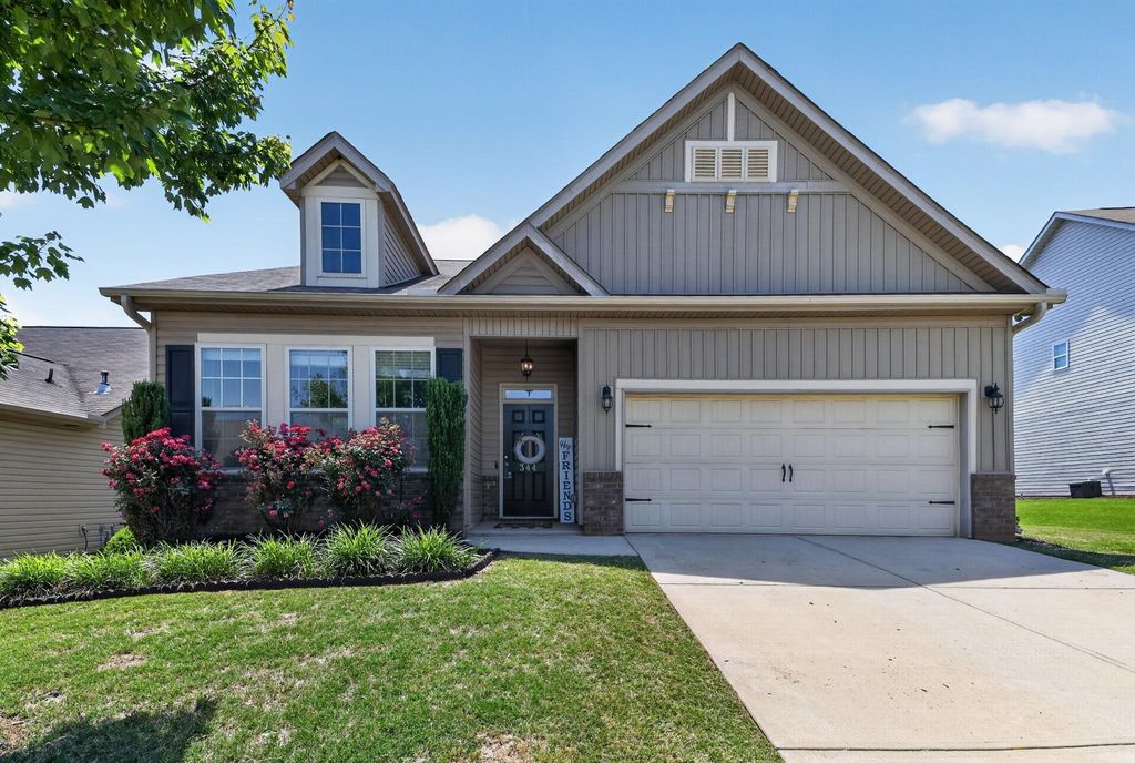 344 Meadowpark Lane, Duncan, SC 29334