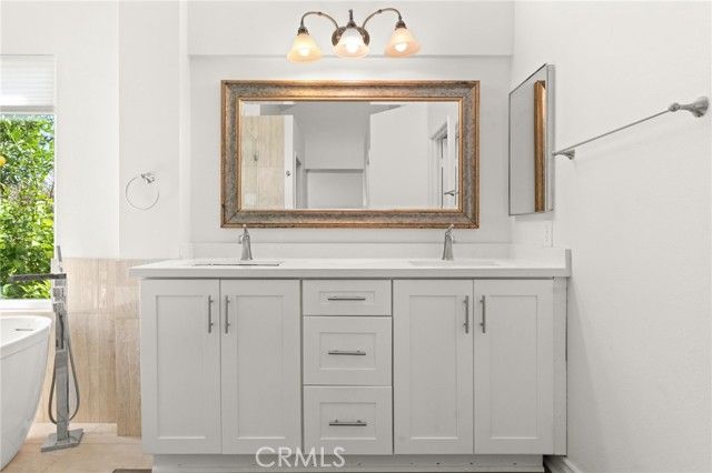 26562 Via Mondelo, Mission Viejo, CA 92692