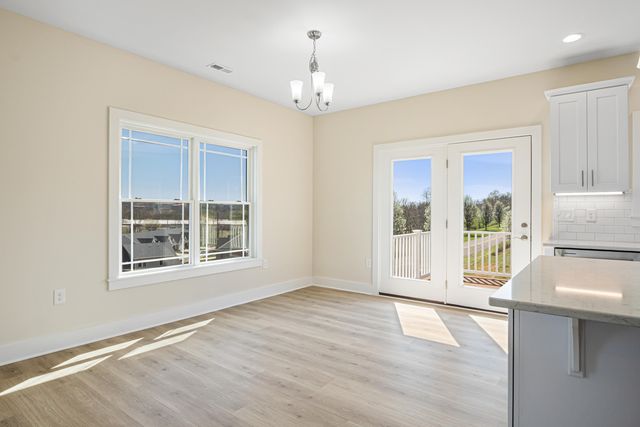 6903 Doral DR, Radford, VA 24141