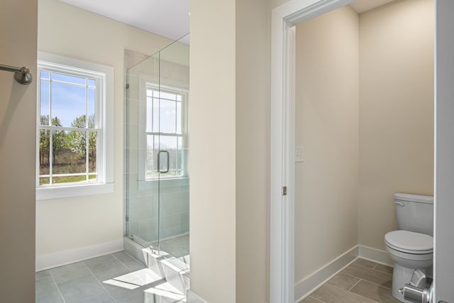 6903 Doral DR, Radford, VA 24141
