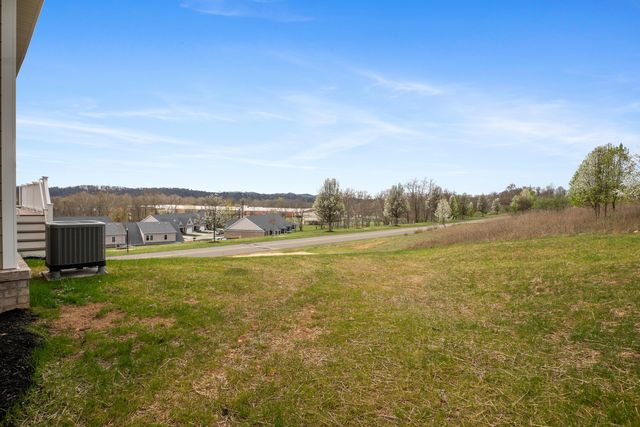 6903 Doral DR, Radford, VA 24141