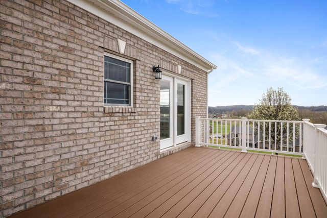 6903 Doral DR, Radford, VA 24141