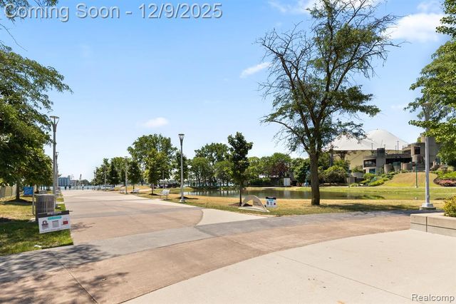 2900 E Jefferson Avenue D601, Detroit, MI 48207