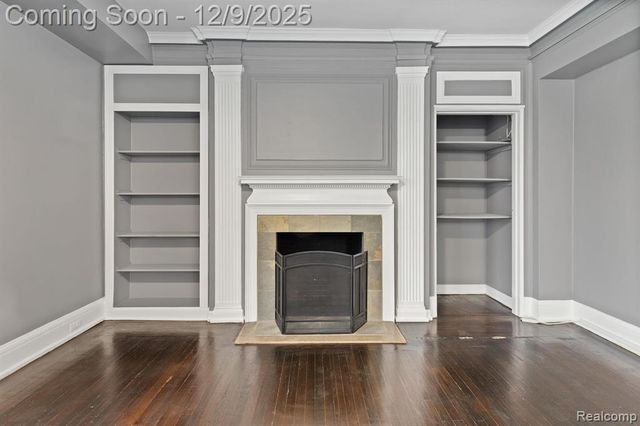 2900 E Jefferson Avenue D601, Detroit, MI 48207