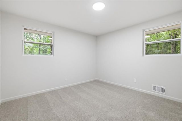 5995 N Bear Drive, Douglasville, GA 30135
