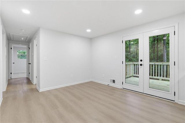 5995 N Bear Drive, Douglasville, GA 30135