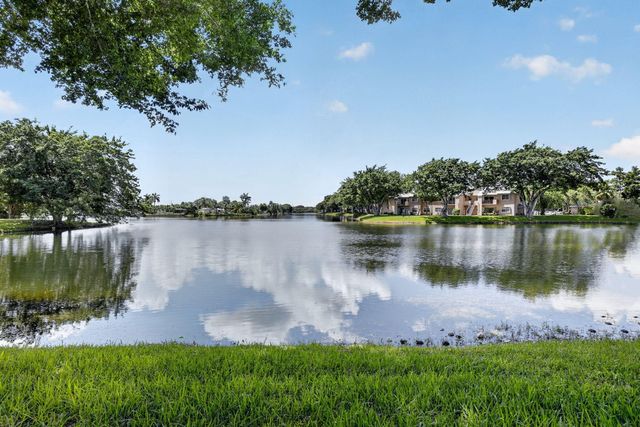 2361 NW 96TH Terrace 18K, Pembroke Pines, FL 33024