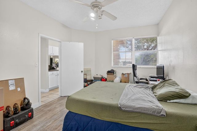 2361 NW 96TH Terrace 18K, Pembroke Pines, FL 33024