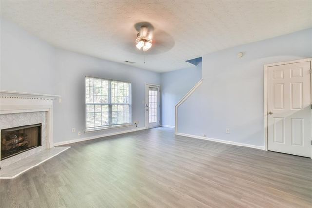 1526 Viero Drive, Lawrenceville, GA 30044