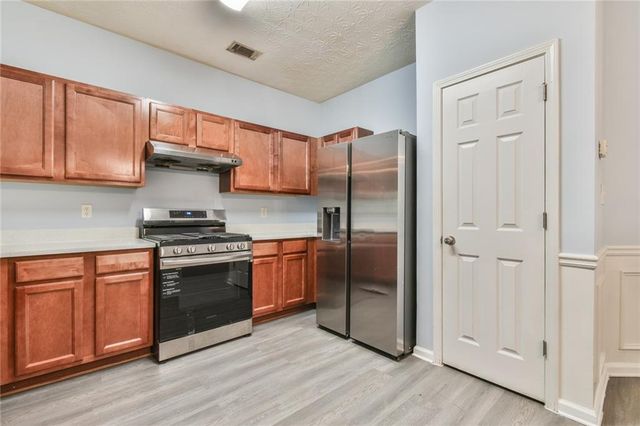 1526 Viero Drive, Lawrenceville, GA 30044