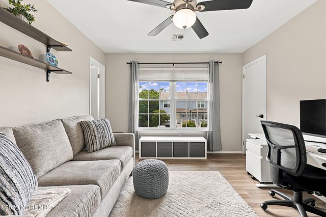 60 County Road 33f, Cliffwood, NJ 07721