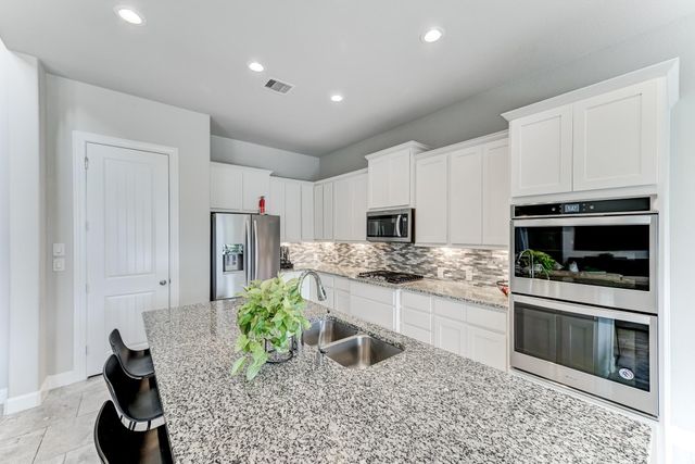 5806 Metaphor Way, Rosenberg, TX 77469