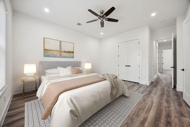 5734 White Magnolia Street, Houston, TX 77091