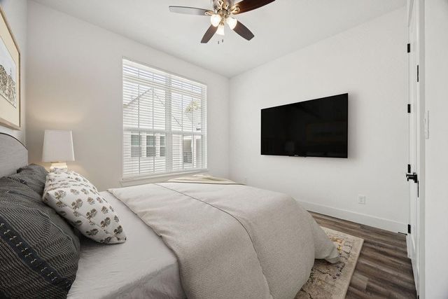 5734 White Magnolia Street, Houston, TX 77091