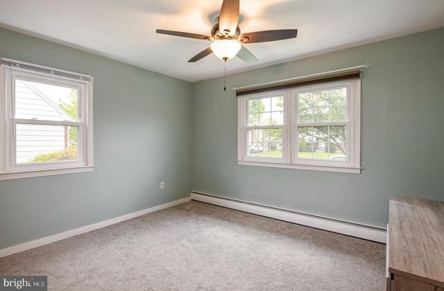 136 BRADLEY AVE, Reading, PA 19608