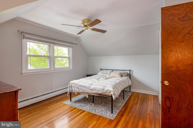 136 BRADLEY AVE, Reading, PA 19608