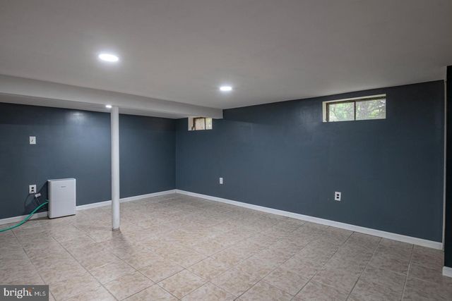 136 BRADLEY AVE, Reading, PA 19608