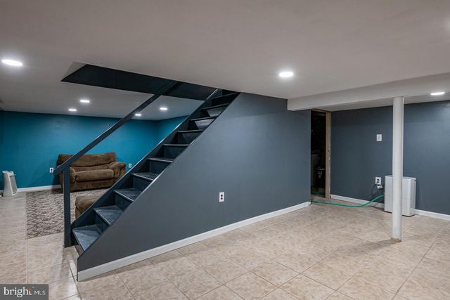 136 BRADLEY AVE, Reading, PA 19608