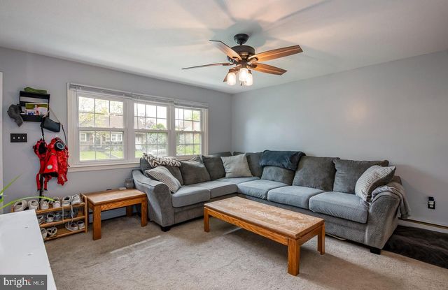 136 BRADLEY AVE, Reading, PA 19608
