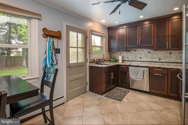 136 BRADLEY AVE, Reading, PA 19608
