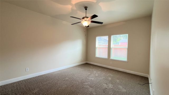 517 Highpark Court, Lake Dallas, TX 75065