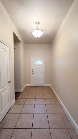517 Highpark Court, Lake Dallas, TX 75065