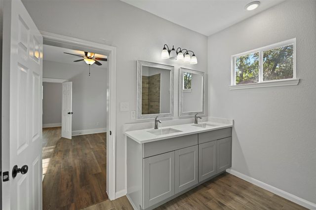 17507 Wild Oak Drive, Houston, TX 77090