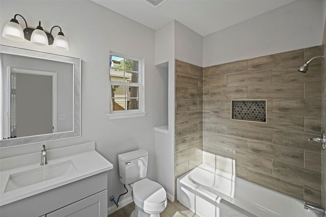 17507 Wild Oak Drive, Houston, TX 77090