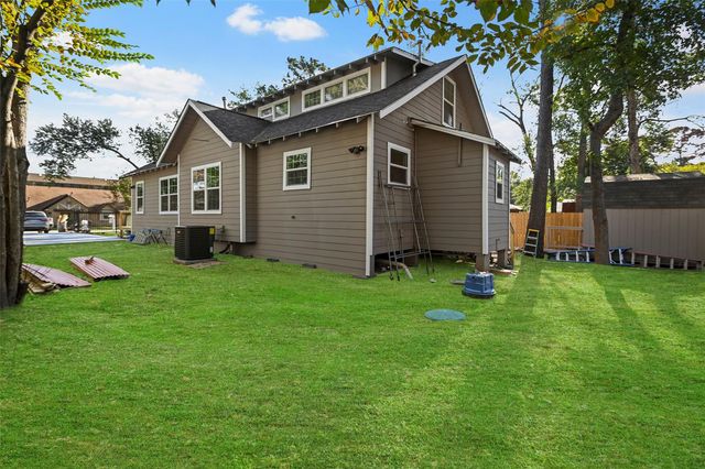 17507 Wild Oak Drive, Houston, TX 77090