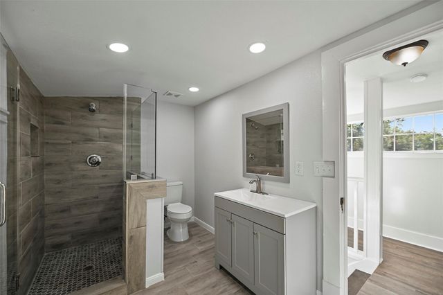 17507 Wild Oak Drive, Houston, TX 77090