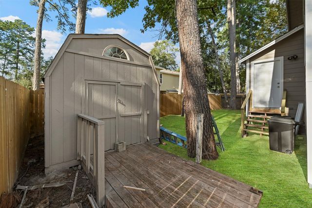 17507 Wild Oak Drive, Houston, TX 77090