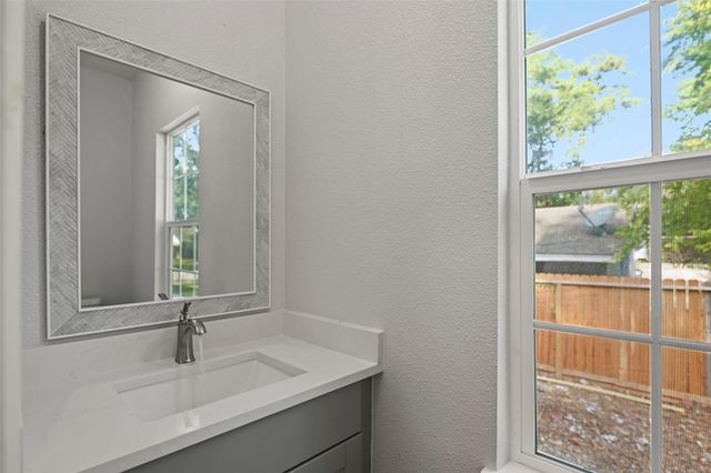 17507 Wild Oak Drive, Houston, TX 77090