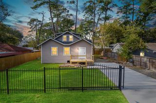 17507 Wild Oak Drive, Houston, TX 77090
