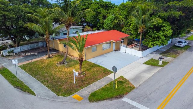 11 NE 21st St 11, Pompano Beach, FL 33060