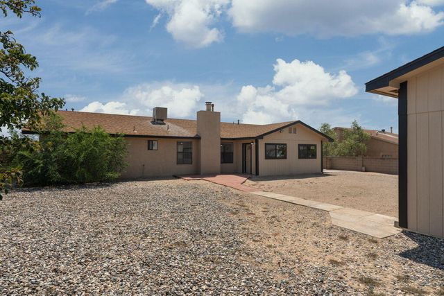 4505 Quartz Drive NE, Rio Rancho, NM 87124