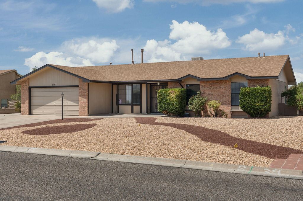 4505 Quartz Drive NE, Rio Rancho, NM 87124
