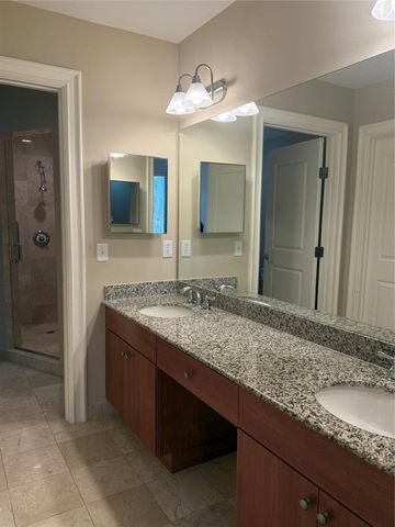 16135 Emerald Estates Drive 261, Weston, FL 33331