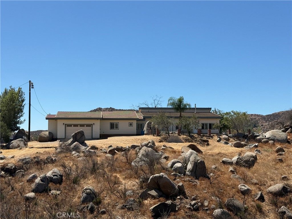 19862 Starmist, Perris, CA 92570 — exterior