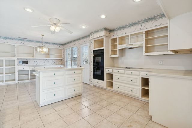 6311 Black Berry Lane, Dallas, TX 75248