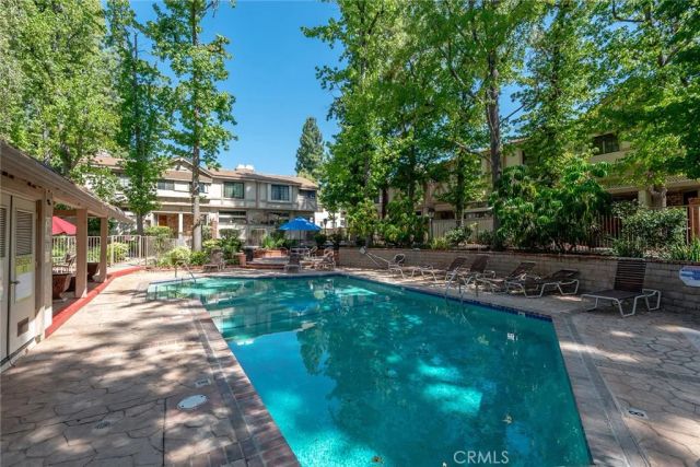 7100 Balboa Boulevard 807, Lake Balboa, CA 91406