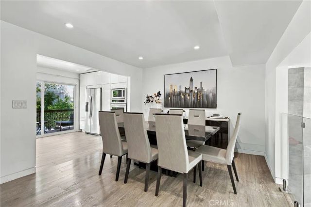 7100 Balboa Boulevard 807, Lake Balboa, CA 91406