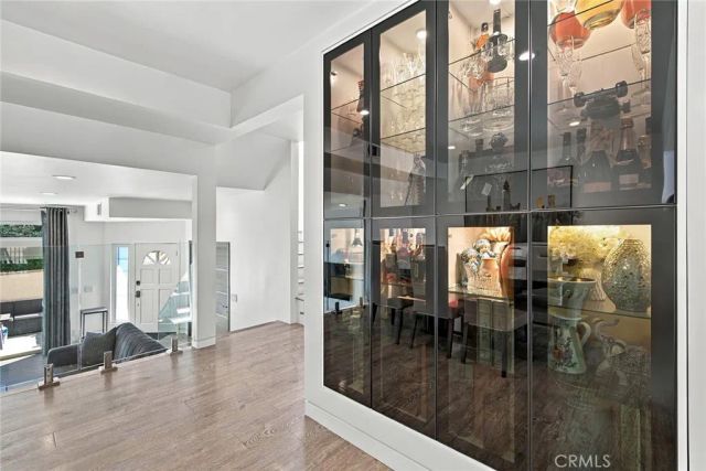 7100 Balboa Boulevard 807, Lake Balboa, CA 91406