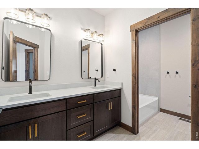 1707 Continental Peaks Cir, Estes Park, CO 80517