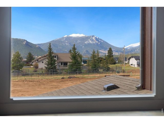 1707 Continental Peaks Cir, Estes Park, CO 80517