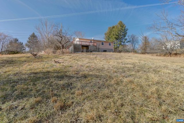 6685 JEFFERSON MILL RD, Scottsville, VA 24590