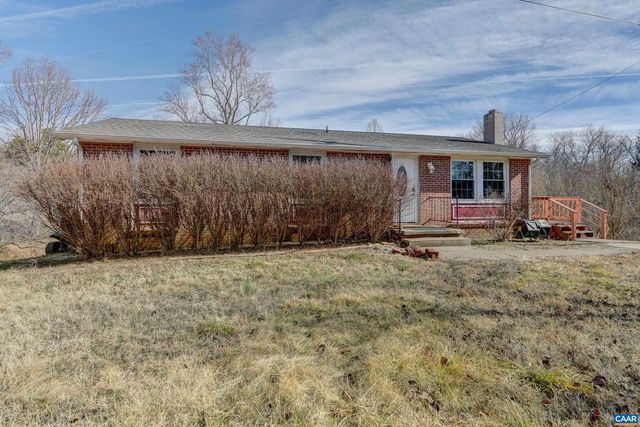 6685 JEFFERSON MILL RD, Scottsville, VA 24590