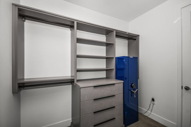 900 W Washington Boulevard 301, Chicago, IL 60607